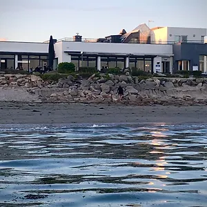 3* Hotel Logis & Restaurant Les Mouettes - Plage, Proche De Lorient